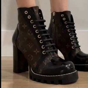 Louis Vuitton ankle Boot size 41